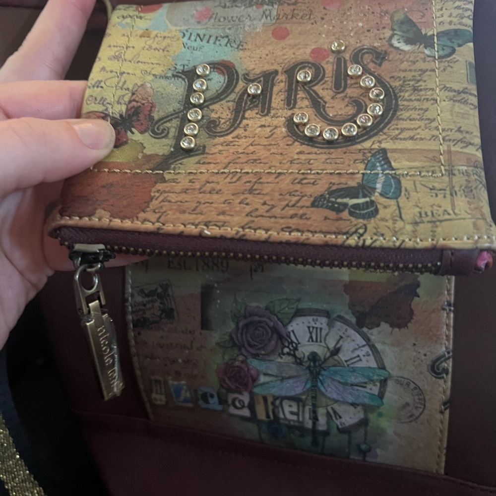 Nicole Lee Tote - Picture 2 of 13